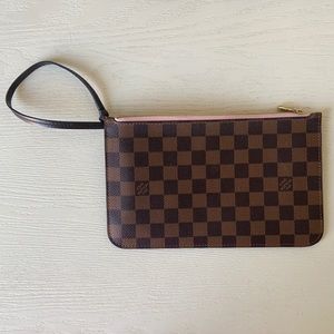 Louis Vuitton Pochette wristlet